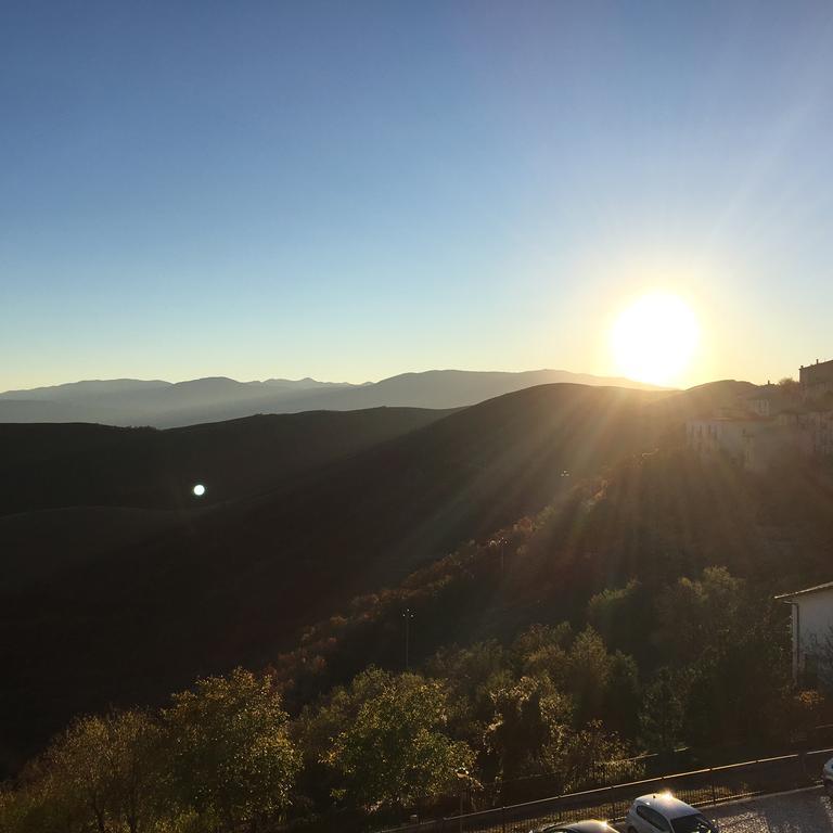 فيلا Terra Della Baronia سانتو ستيفانو دي سيسانيو المظهر الخارجي الصورة